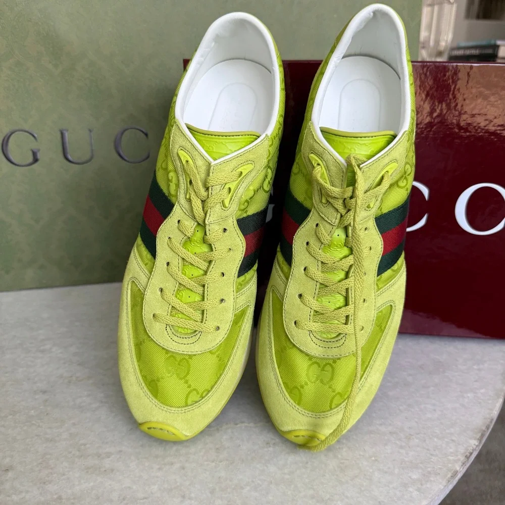 Gucci 832461 Men's Canvas Green GG Re-Motion sneaker, Size 9